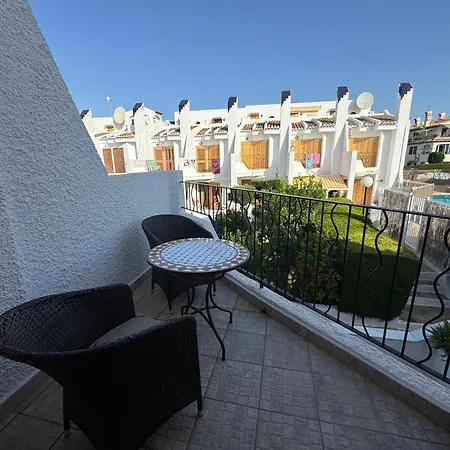بيت للعطل Contemporary House In Cabo Roig