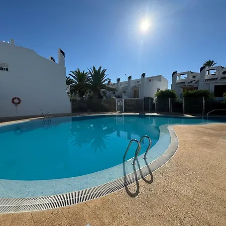 Contemporary House In Cabo Roig * أوريويلا